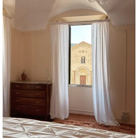 Casa Maggie - Completely Renovated In Alta! Ventimiglia
